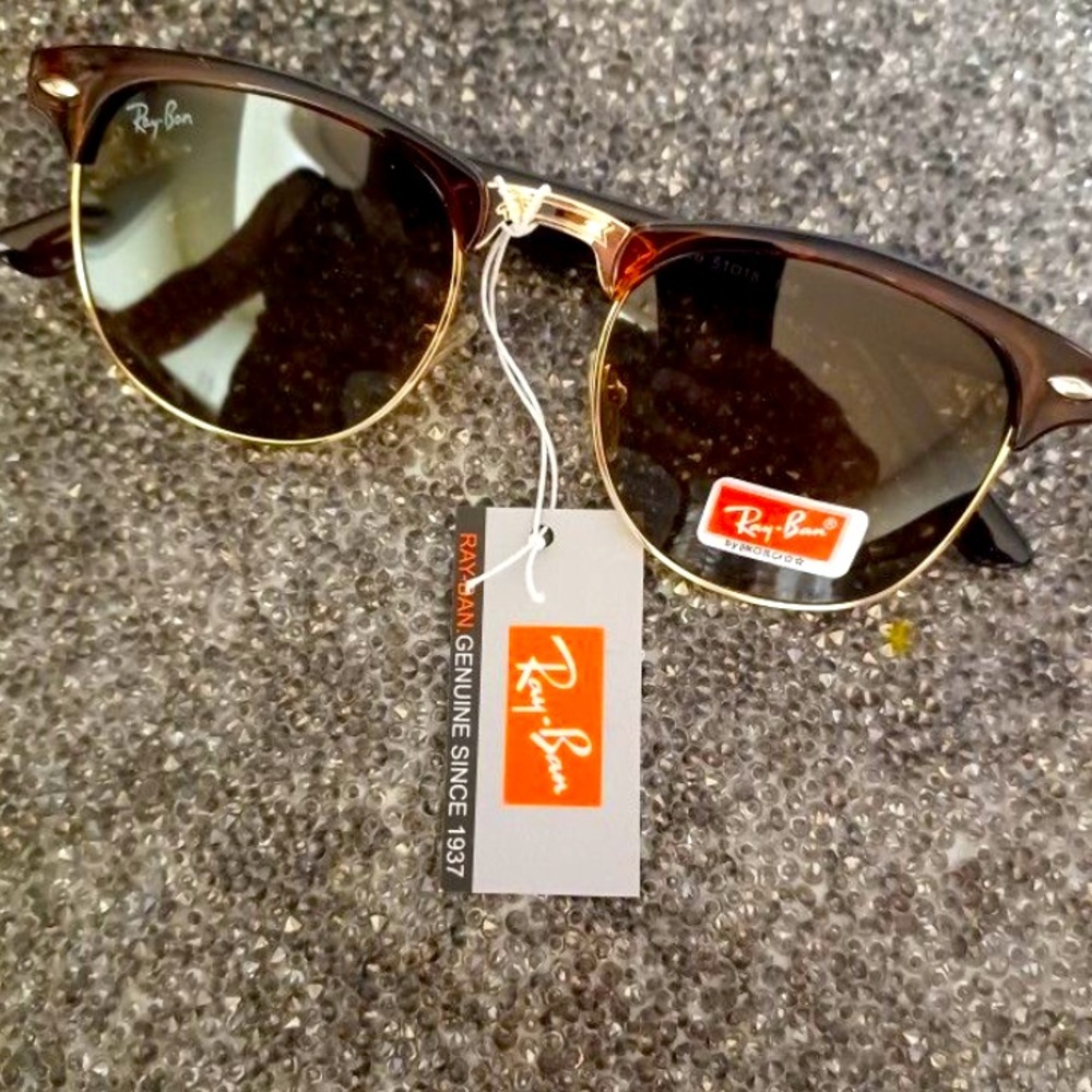 RayBan CLUBMASTER